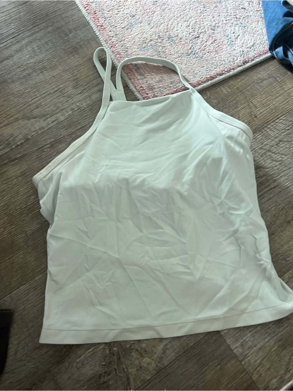 Tnaction small tank top